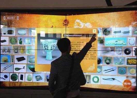 觸摸一體機在展館展廳的應(yīng)用場景